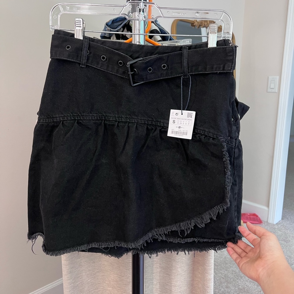Zara Black Denim Skirt with Belt